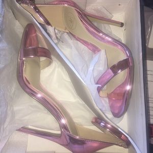 heels size 7